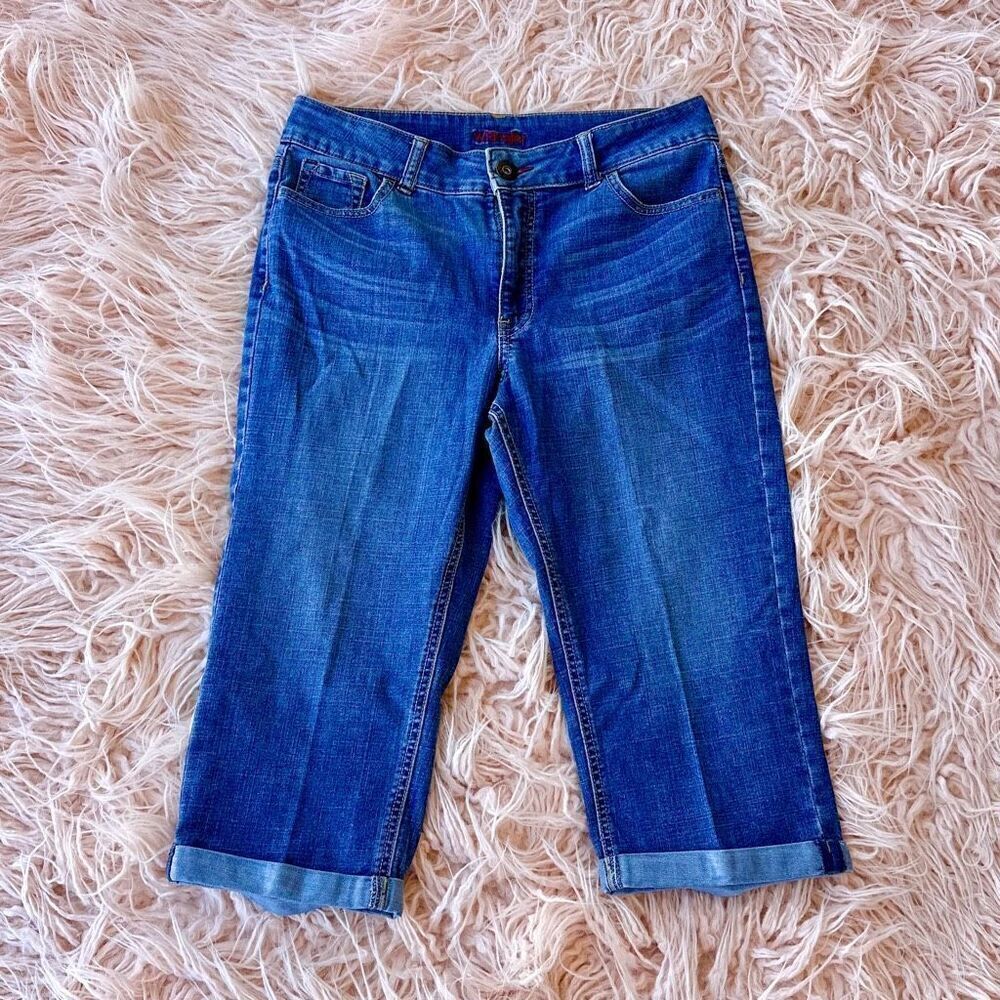 Women’s Size 10 Wrangler Capri Pants